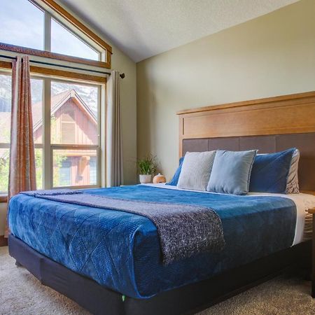 Fire Mountain Two Bedroom Condo Canmore Eksteriør bilde