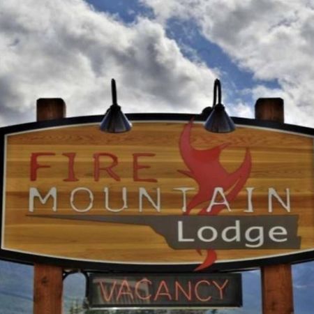 Fire Mountain Two Bedroom Condo Canmore Eksteriør bilde